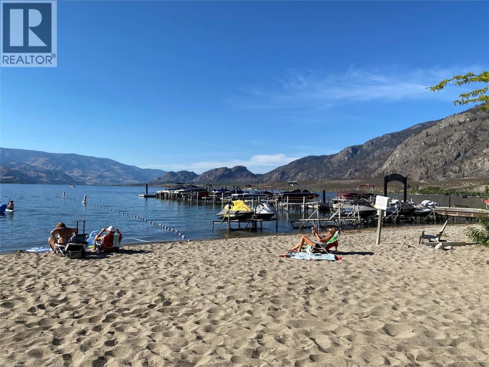 7600 COTTONWOOD Drive Unit# 425, Osoyoos