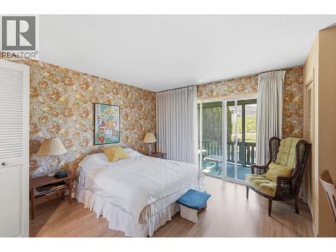 2nd bedroom with bath at 15230 89th Street, Osoyoos Rural