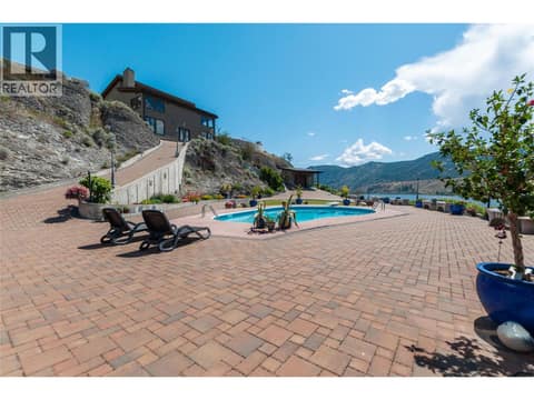 Poolside at 264 EASTSIDE Road, Eastside/Lkshr Hi/Skaha Est, Okanagan Falls