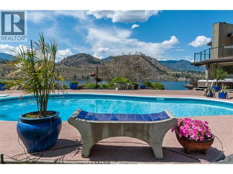 Poolside at 264 EASTSIDE Road, Eastside/Lkshr Hi/Skaha Est, Okanagan Falls