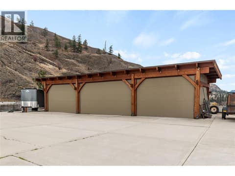 Shop at 264 EASTSIDE Road, Eastside/Lkshr Hi/Skaha Est, Okanagan Falls