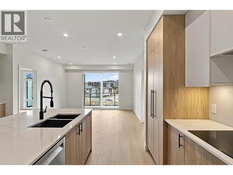 Photo 6 of 9654 Benchland Drive Unit# 306, Lake Country South West
