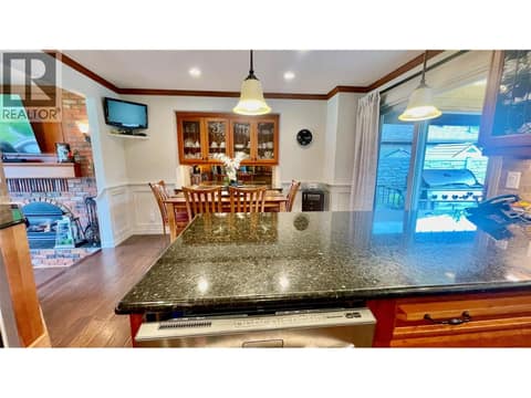 Photo 14 of 1350 Green Bay Road, Lakeview Heights, West Kelowna