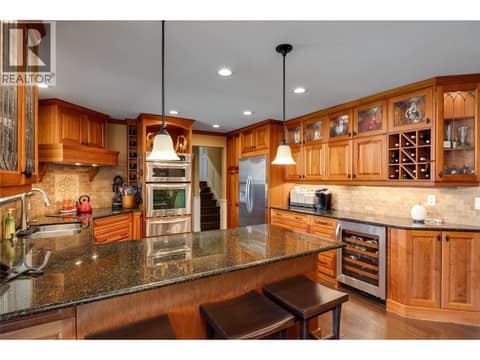 Photo 16 of 1350 Green Bay Road, Lakeview Heights, West Kelowna