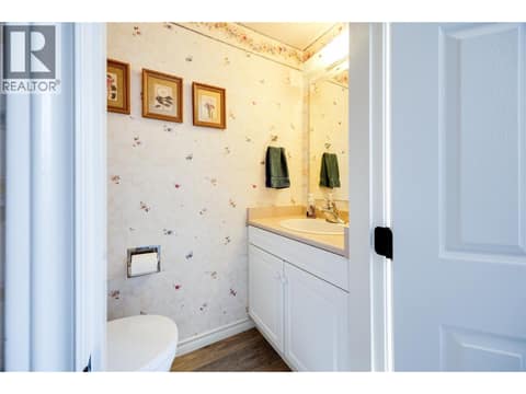 Photo 31 of 1350 Green Bay Road, Lakeview Heights, West Kelowna