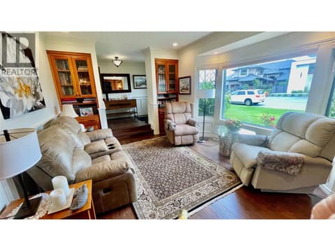 Photo 8 of 1350 Green Bay Road, Lakeview Heights, West Kelowna