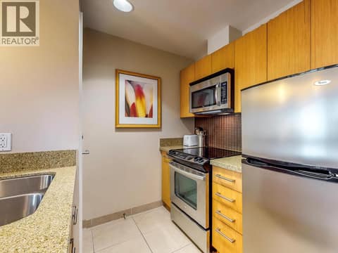 Photo 10 of 15 Park Place Unit# 312 F, Osoyoos