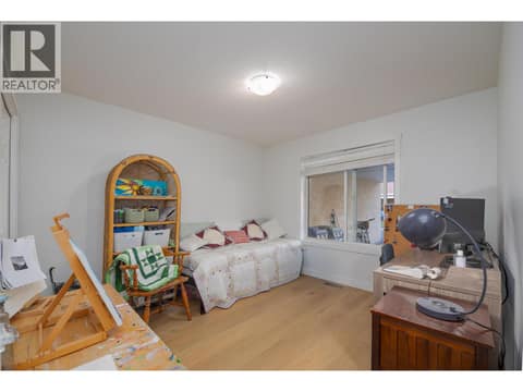 Second bedroom shown as a flexible sleeping, hobby or work space. at 145 REDWING Place Unit# 7, Oliver